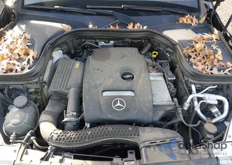 2018 Mercedes-Benz Glc 300 4Matic z USA, uszkodzony, nr VIN WDC0G4KB5JV116195